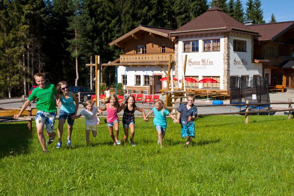 Sonnalm Otel Altenmarkt im Pongau Dış mekan fotoğraf